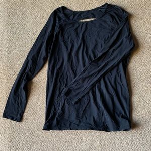 Athletic long sleeve top